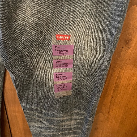 Nwt Levis Purple Stitch Denim Leggings - Picture 5 of 10